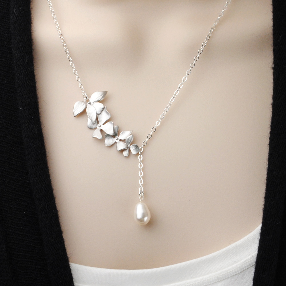 Pearl Bridesmaid Necklace - White Pearl Necklace - Swarovski Pearl Wedding Jewelry - Silver Flower Necklace - Bridesmaid Jewelry